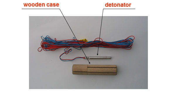 Wooden case - detonator