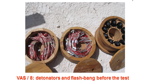 vas 8 detonators and flash bang before the test
